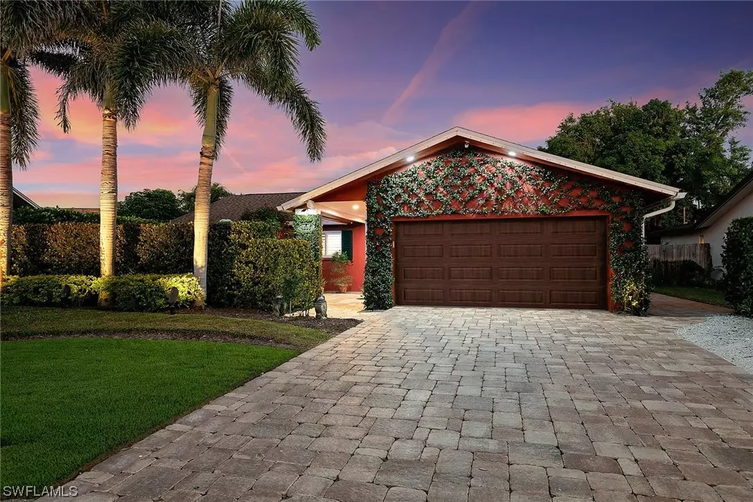 Naples, FL 34103,4836 Napoli DR