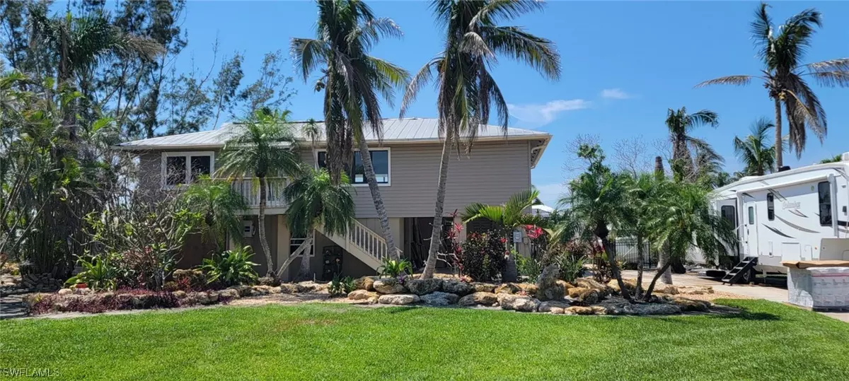 St James City, FL 33956,2345 Sanibel BLVD