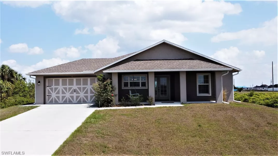 7006 Alpine CT, Labelle, FL 33935