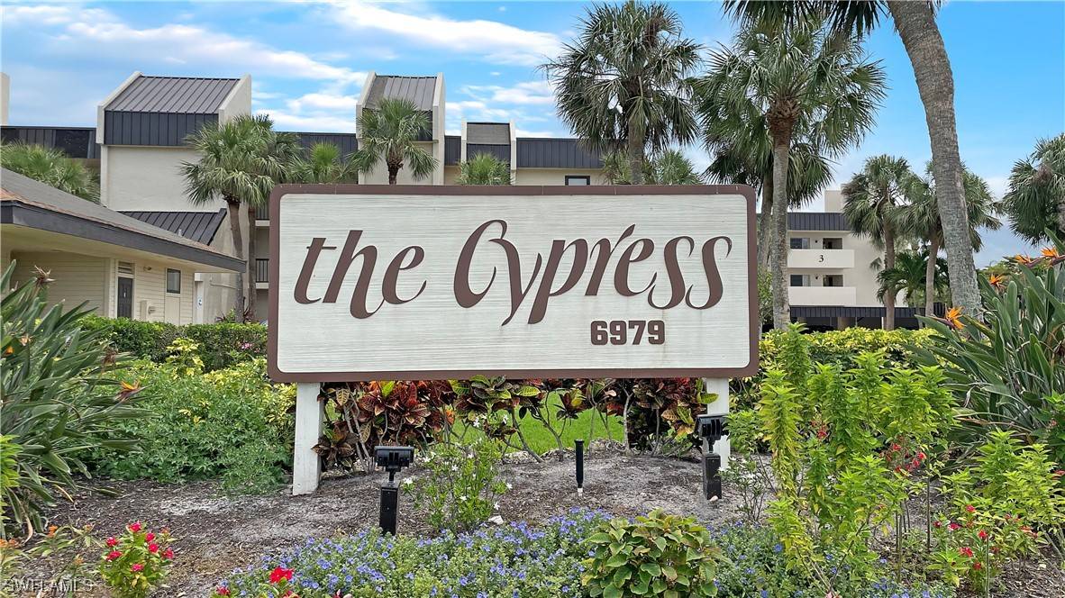 6979 Winkler RD #223,  Fort Myers,  FL 33919