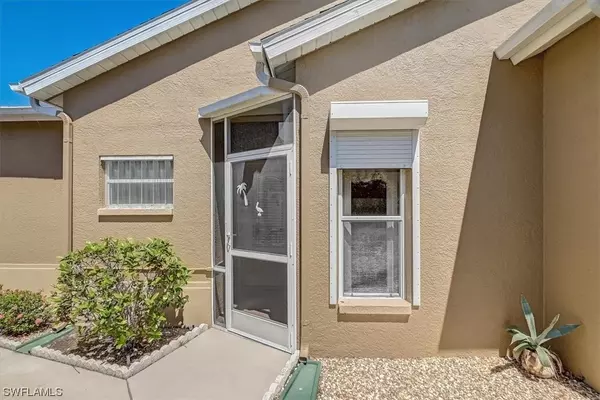 Estero, FL 33928,10732 Bahia Terrado CIR