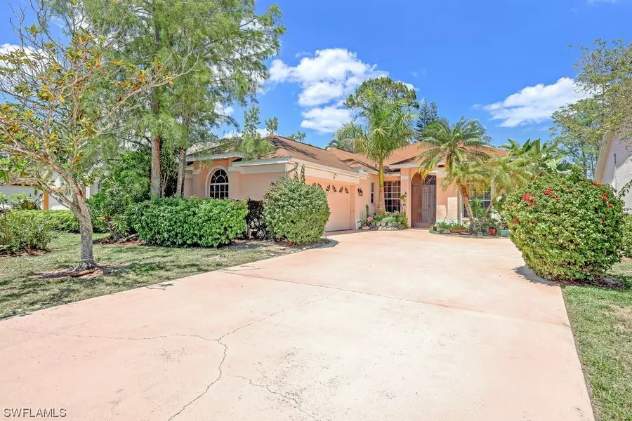 6785 Berwick PL, Naples, FL 34104