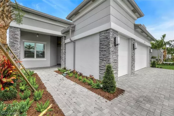 Naples, FL 34120,12267 Bonnet DR