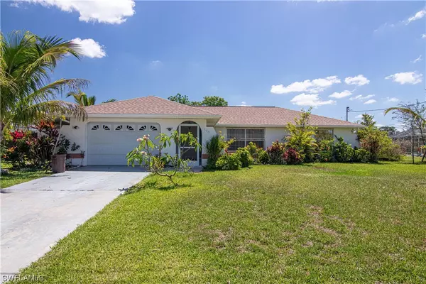 518 McArthur AVE, Lehigh Acres, FL 33936