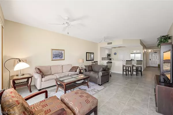 Cape Coral, FL 33914,5702 Cape Harbour DR #202