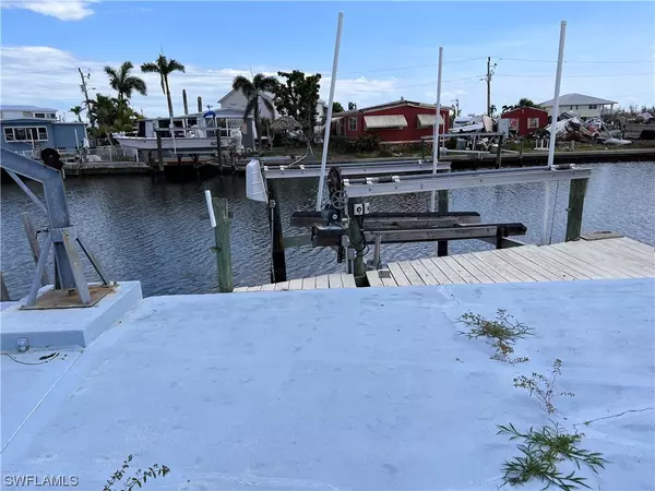 St James City, FL 33956,3913 Dewberry LN