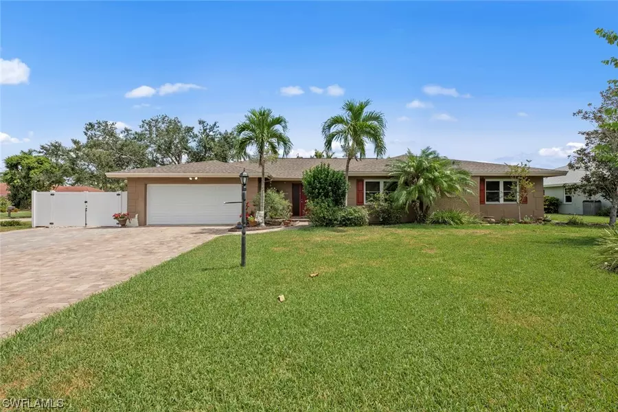 1335 Currier CIR, Fort Myers, FL 33919