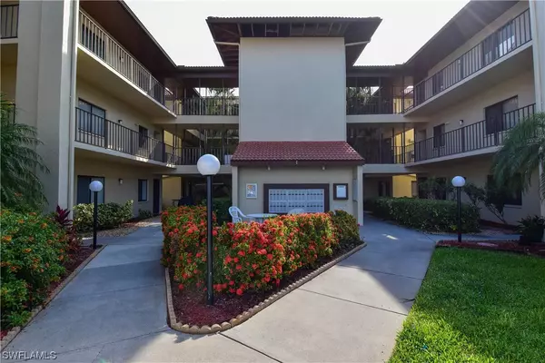 11060 Caravel CIR #301, Fort Myers, FL 33908