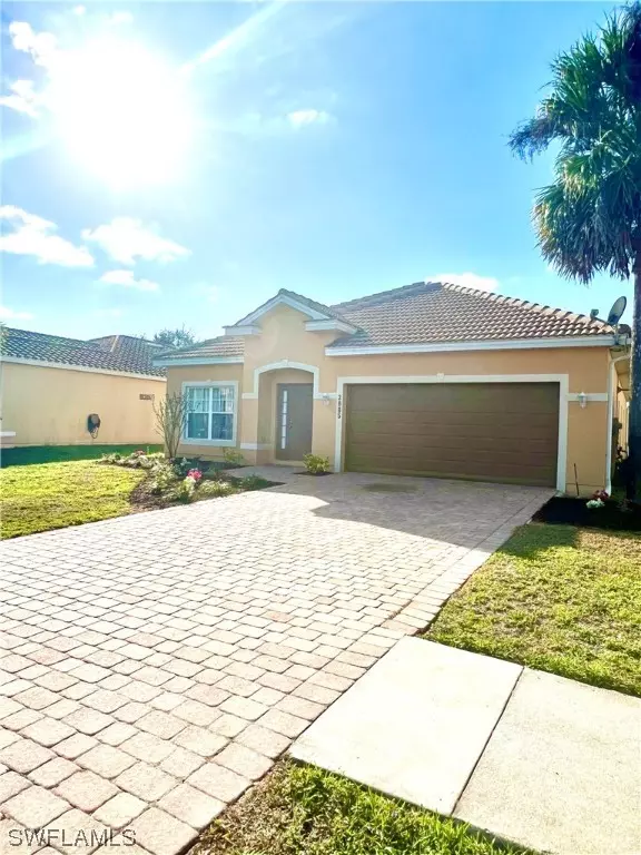 Naples, FL 34120,2885 Inlet Cove LN W