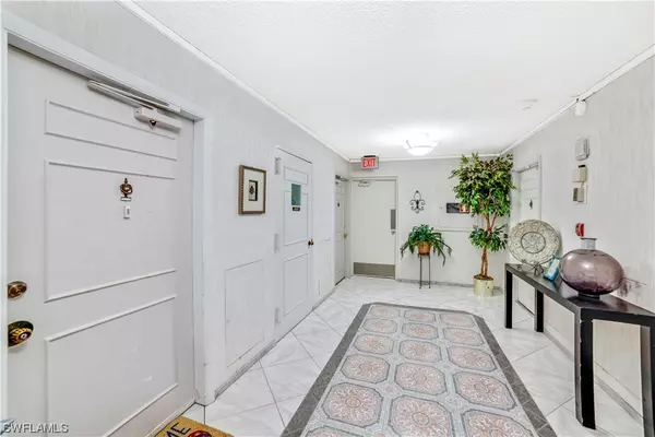 Clearwater, FL 33767,1390 Gulf BLVD #103