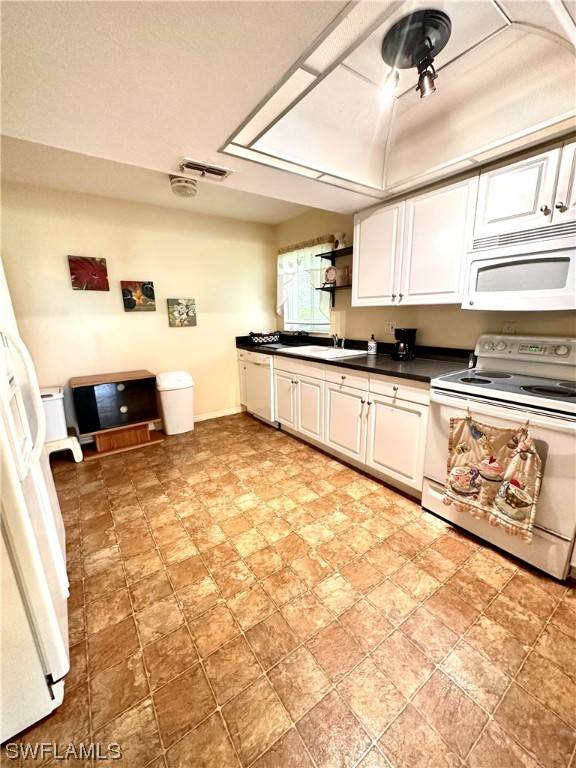 Lehigh Acres, FL 33936,1624 Covington Meadows CIR #101