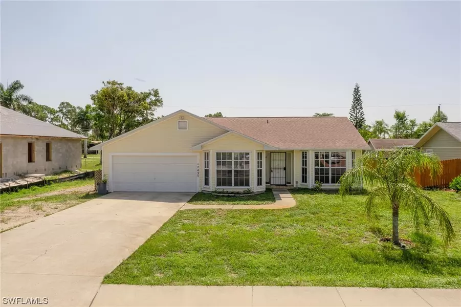 17437 Lee RD, Fort Myers, FL 33967