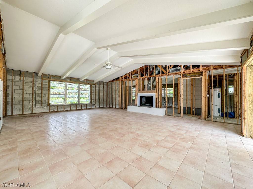 Sanibel, FL 33957,313 Palm Lake DR