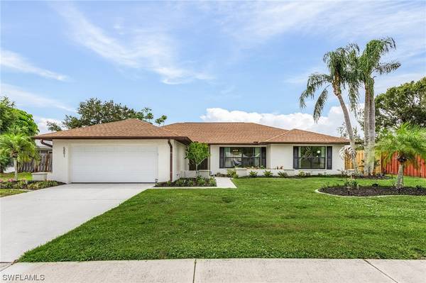 5891 Sandburg DR, North Fort Myers, FL 33903