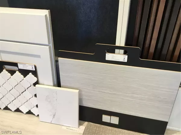 Naples, FL 34120,1824 Terreno BLVD