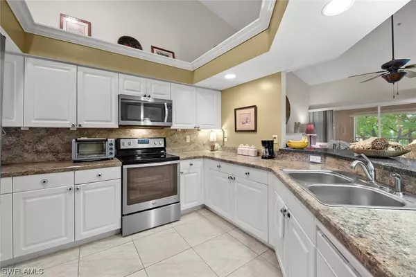 Naples, FL 34104,343 Dover PL #A-202