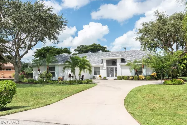 28496 Del Lago WAY, Bonita Springs, FL 34135