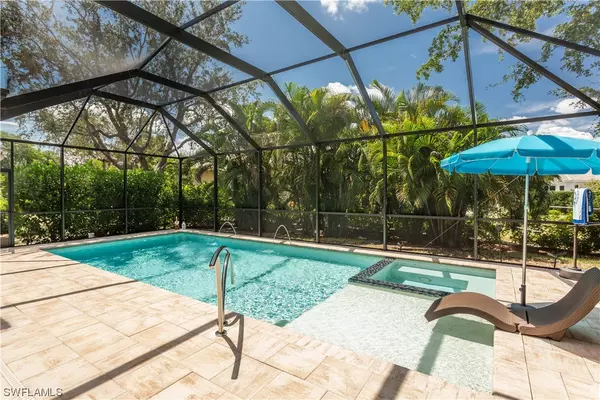 8233 Laurel Lakes BLVD, Naples, FL 34119