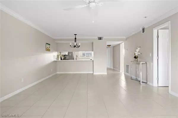 North Fort Myers, FL 33917,5705 Foxlake DR #1