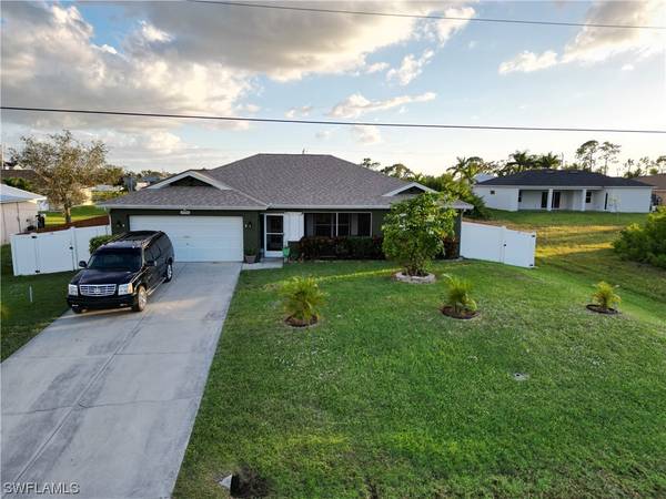 2700 NW 7th TER, Cape Coral, FL 33993