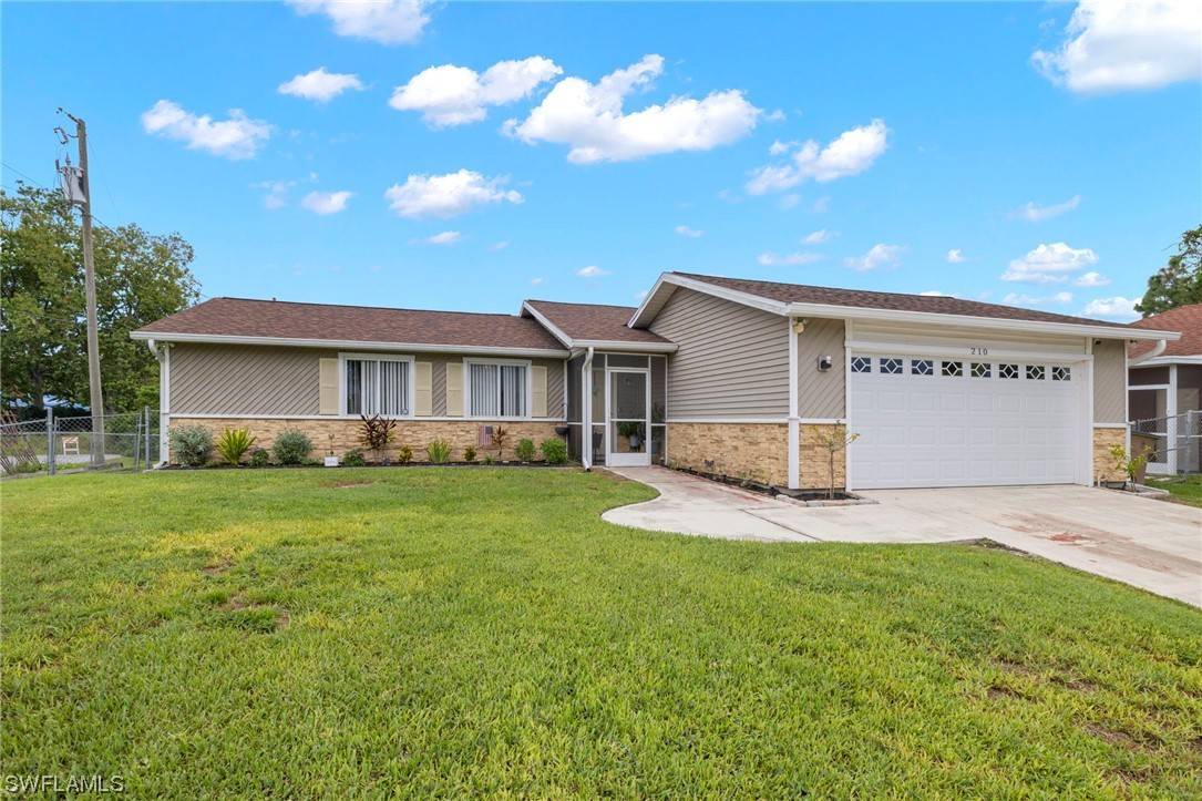 Lehigh Acres, FL 33971,210 Harry AVE N