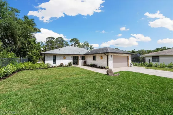 Naples, FL 34119,1890 Oakes BLVD