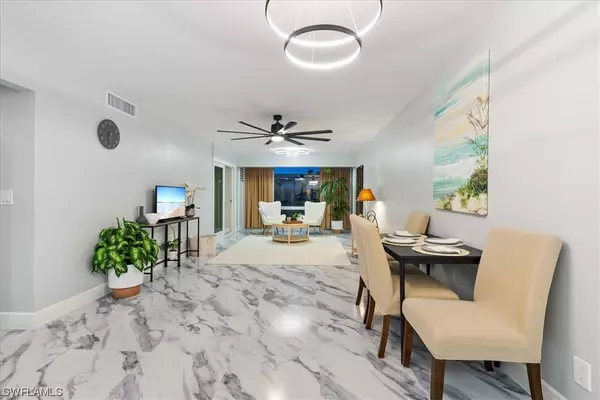 Naples, FL 34102,454 12th AVE S #454