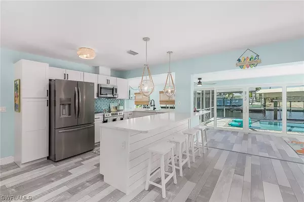 3798 Emerald AVE, St James City, FL 33956