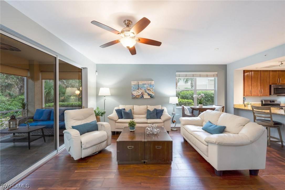 Naples, FL 34119,1886 Tarpon Bay DR S #106