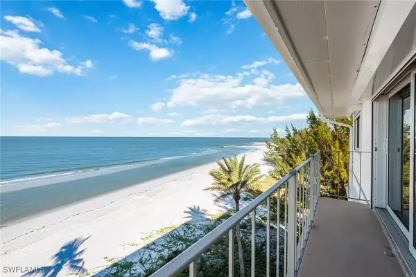 2011 Gulf Shore BLVD N #65-66,  Naples,  FL 34102