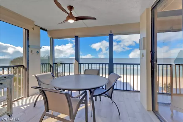 Naples, FL 34108,9415 Gulf Shore DR #301