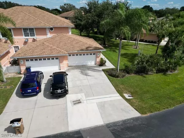 Lehigh Acres, FL 33936,20025 Lake Vista CIR #6B unit 4 on garage