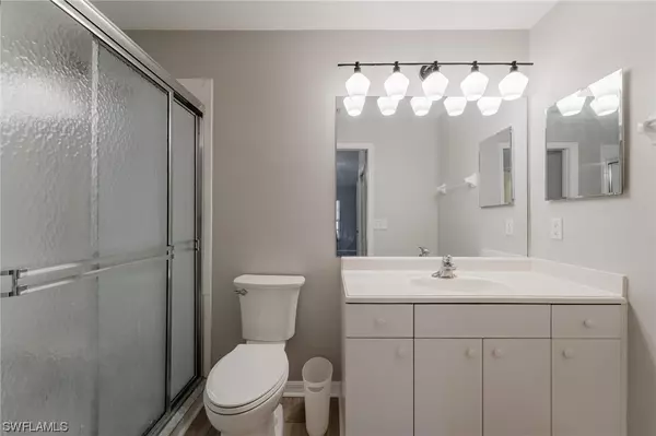 Estero, FL 33928,20021 Barletta LN #2222