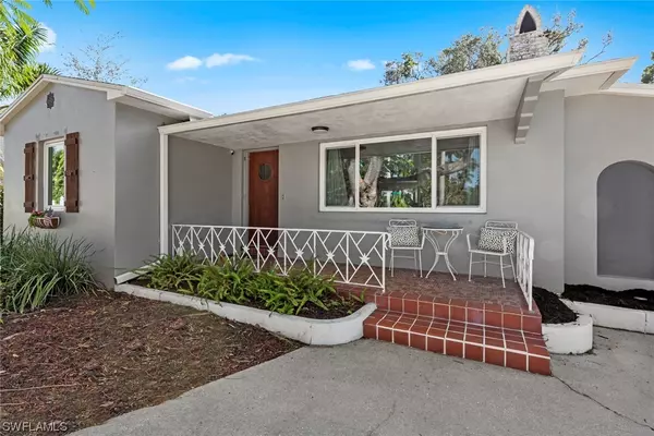 Fort Myers, FL 33901,2655 McGregor BLVD