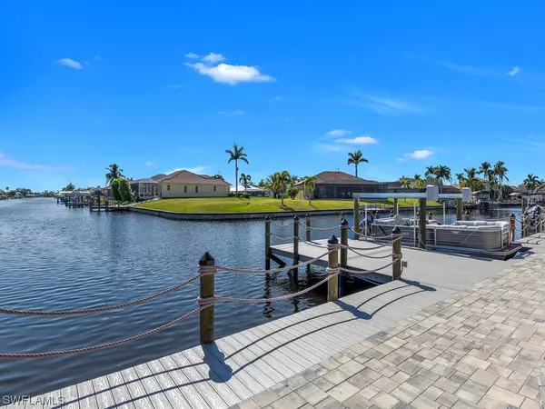 Cape Coral, FL 33914,2728 Gleason Pkwy