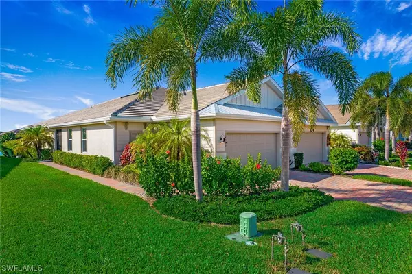 Naples, FL 34114,14740 Edgewater CIR