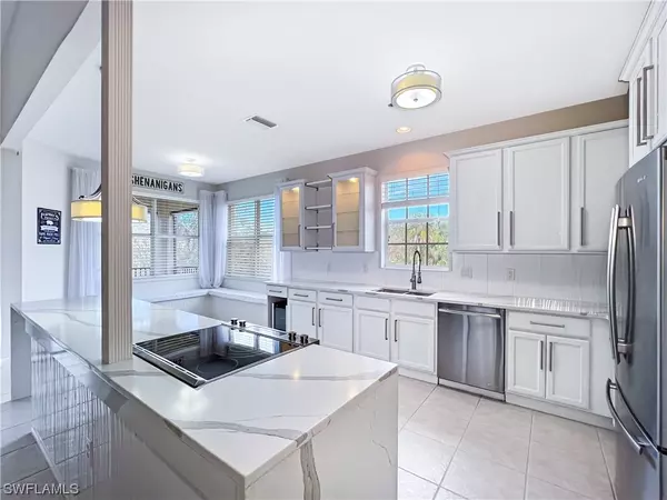 Fort Myers, FL 33908,18940 Bay Woods Lake DR #202