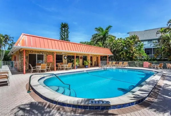 Sanibel, FL 33957,805 E Gulf DR #3E