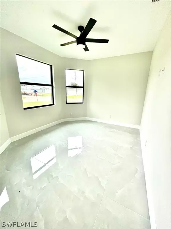 Lehigh Acres, FL 33974,452 Poplar ST