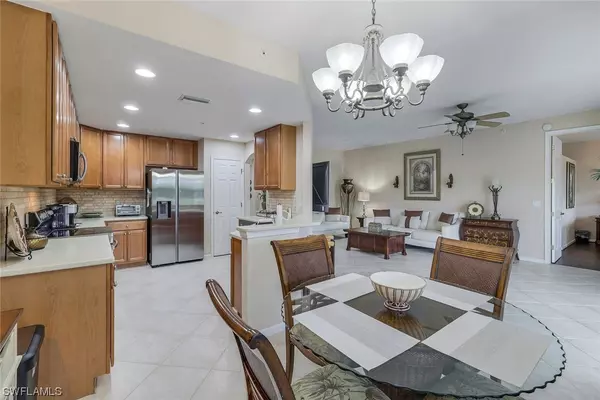 Miromar Lakes, FL 33913,10080 Valiant CT #102