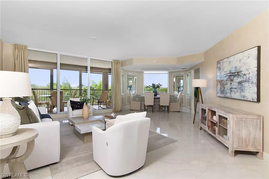 7225 Pelican Bay BLVD #305, Naples, FL 34108