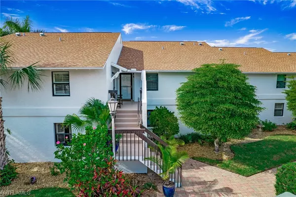 Naples, FL 34103,4300 Belair LN #12