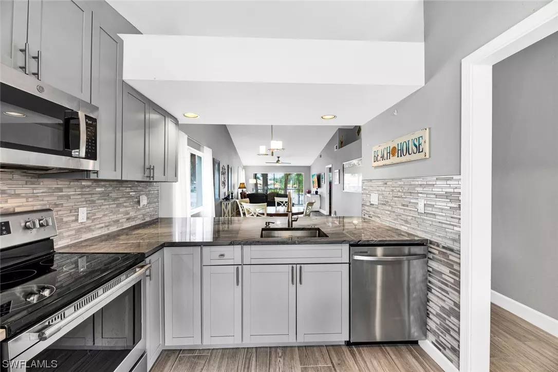 Naples, FL 34112,2348 Hidden Lake DR #702