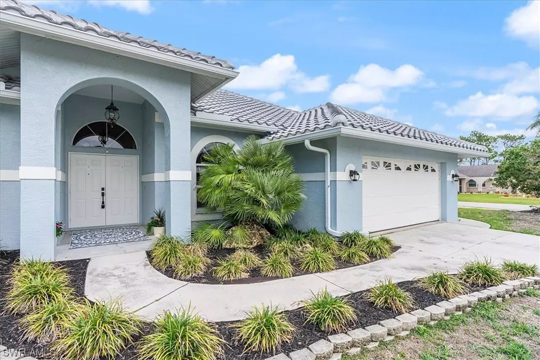 Bonita Springs, FL 34135,24900 Fairwinds LN