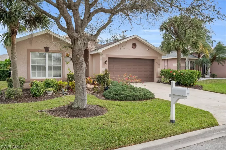 11502 Lake Cypress LOOP, Fort Myers, FL 33913