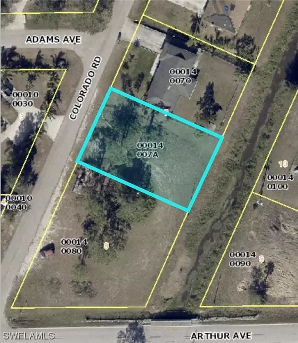 8 Colorado RD, Lehigh Acres, FL 33936