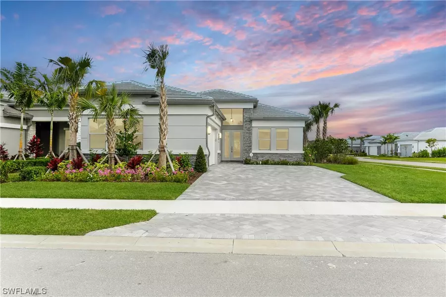 11868 Gardenia AVE, Naples, FL 34120