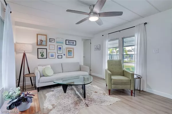 Naples, FL 34114,114 Jasmine LN #131