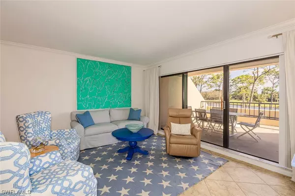 Naples, FL 34108,6350 Pelican Bay BLVD #B-105