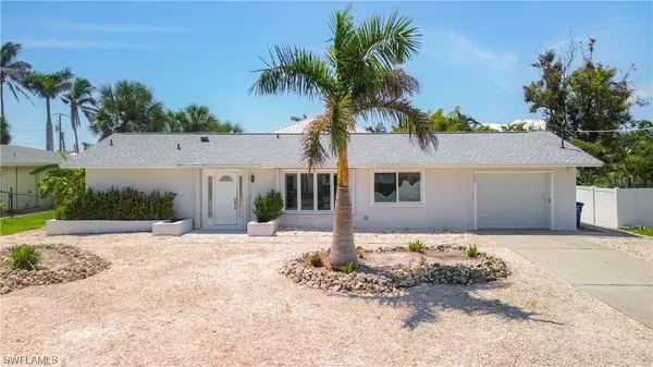 207 Redfish RD, Fort Myers Beach, FL 33931